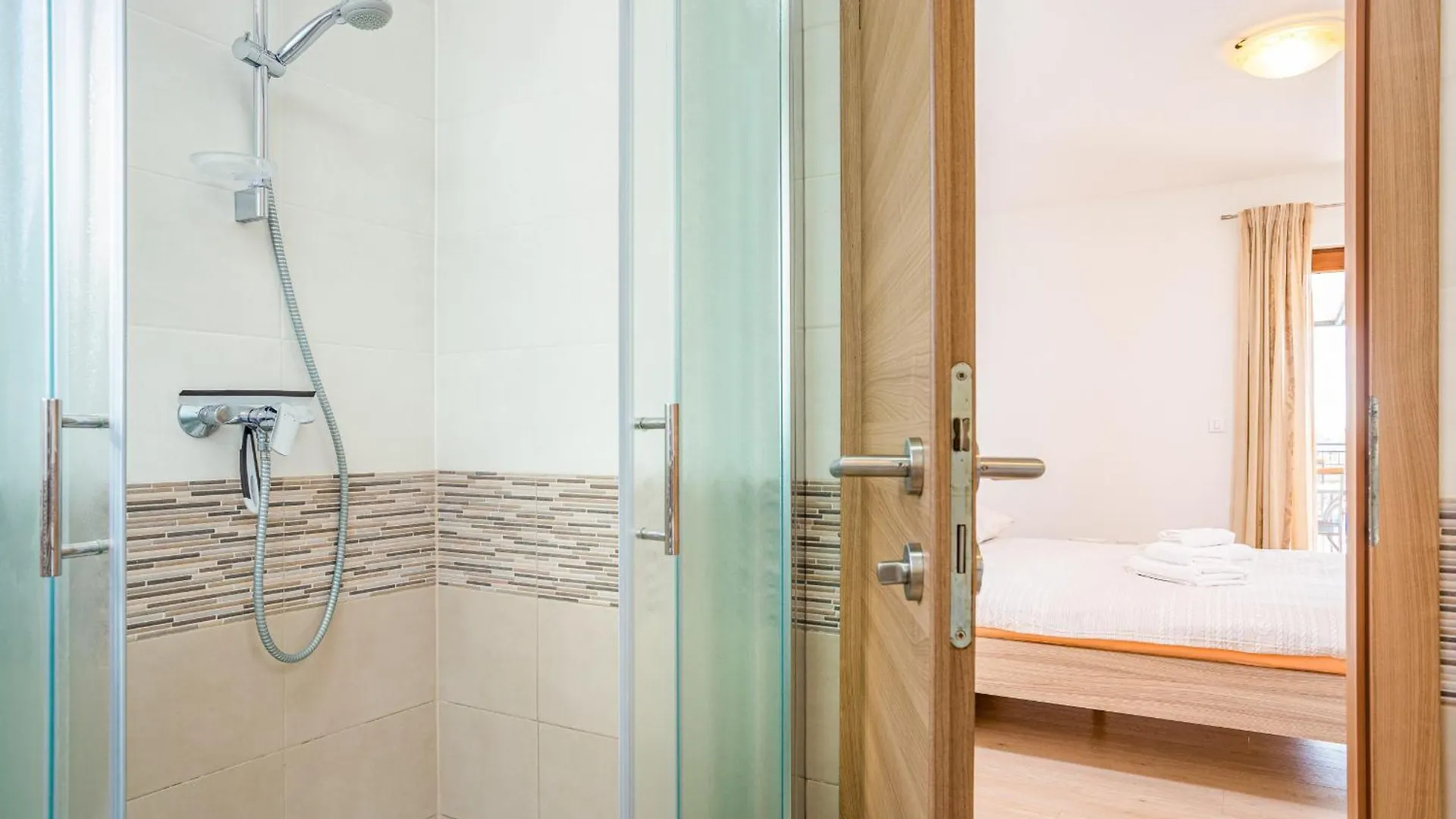Villa Ana For 12 Persons With Private Saltwater Pool Jursici