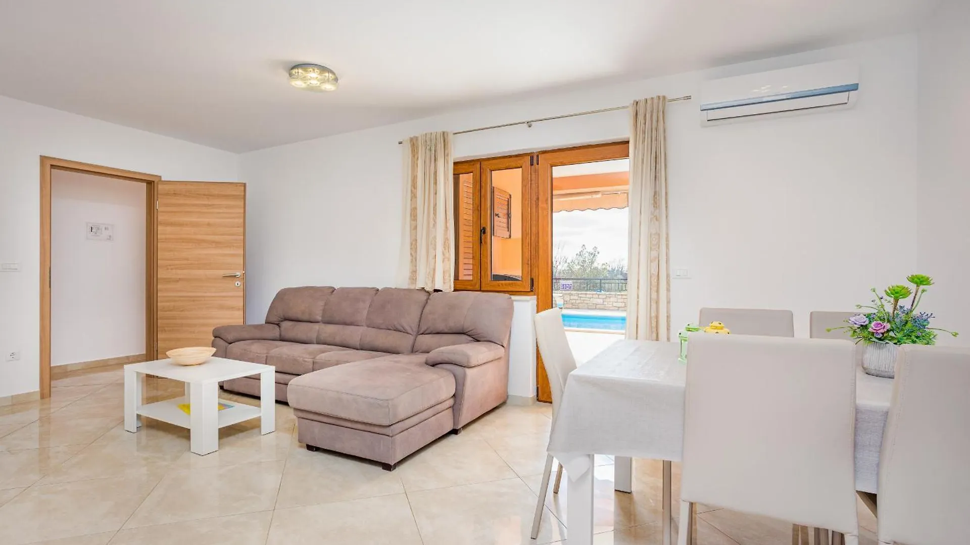 Villa Ana For 12 Persons With Private Saltwater Pool Juršići