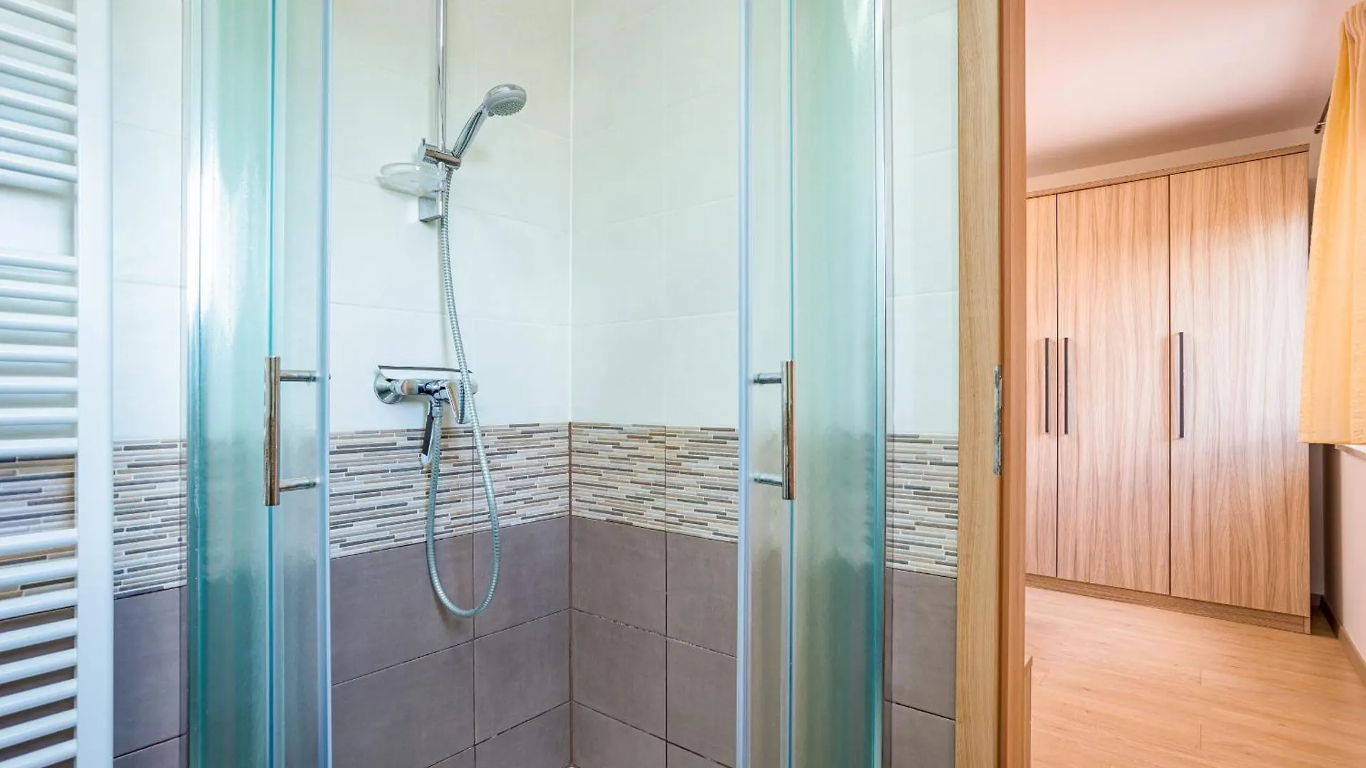 Villa Ana For 12 Persons With Private Saltwater Pool Jursici Croatia
