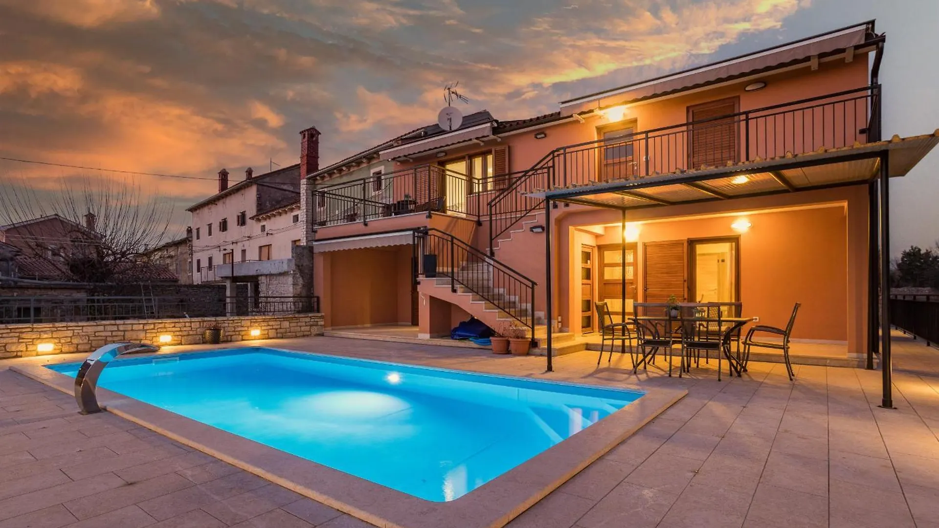 Villa Ana For 12 Persons With Private Saltwater Pool Jursici